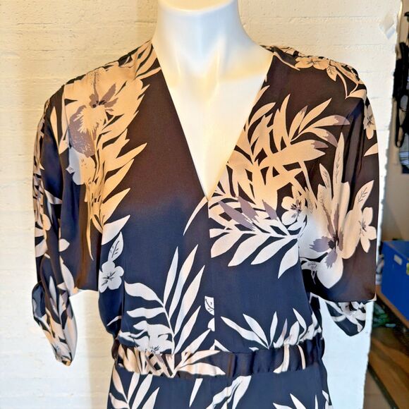 Tucker Silk Juliette Midi Dress Floral Dress M Cottagecore, Designer Classic - Picture 3 of 10